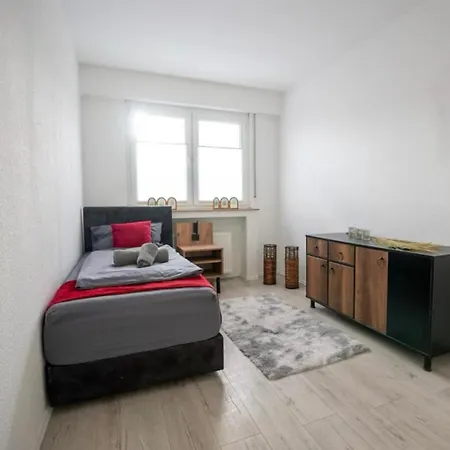 Livemore24 - Apartment 1 In Gladbeck Wlan - Smart-Tv - 24-7 Check-In Und Kueche 公寓 格拉德贝克