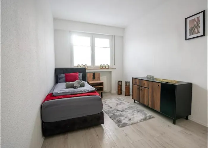 Livemore24 - Apartment 1 In Gladbeck Wlan - Smart-Tv - 24-7 Check-In Und Kueche 公寓 格拉德贝克