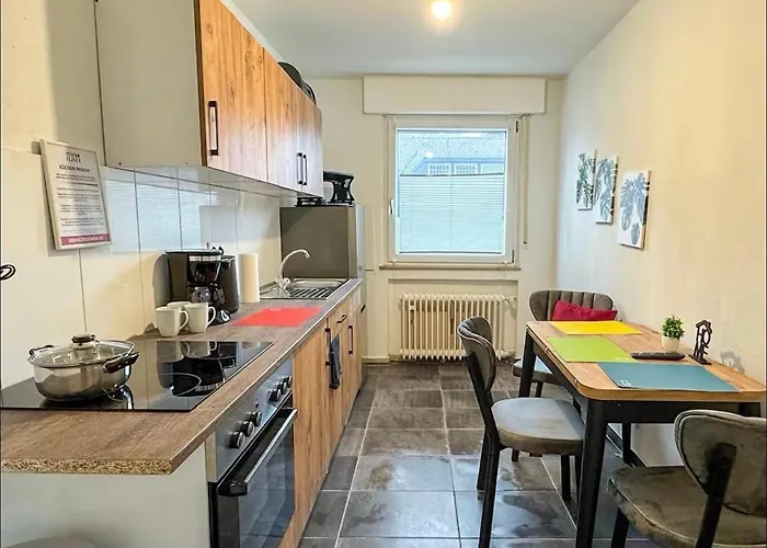 Livemore24 - Apartment 1 In Gladbeck Wlan - Smart-Tv - 24-7 Check-In Und Kueche